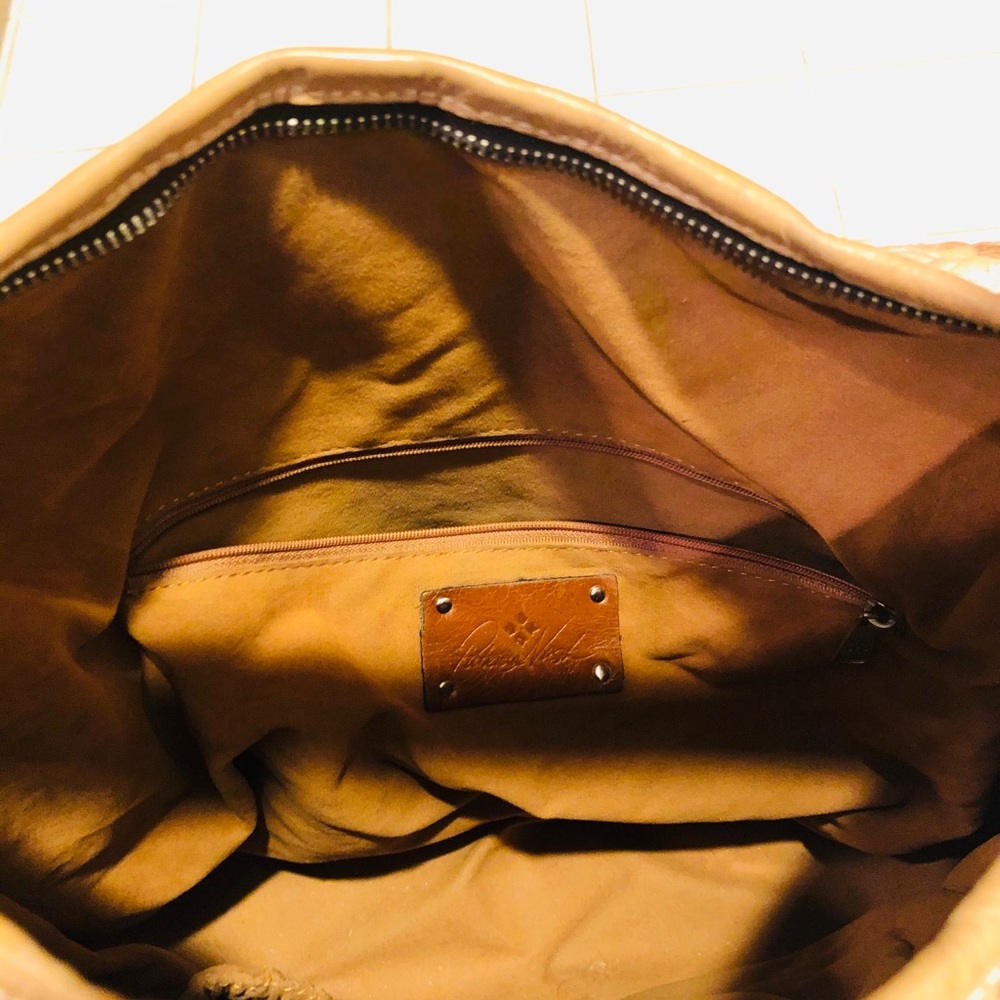 Bag - Picture 3 of 6